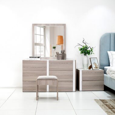 Vianda Dresser Mirror