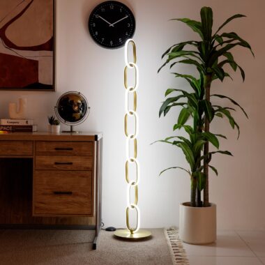Iya Floor Lamp