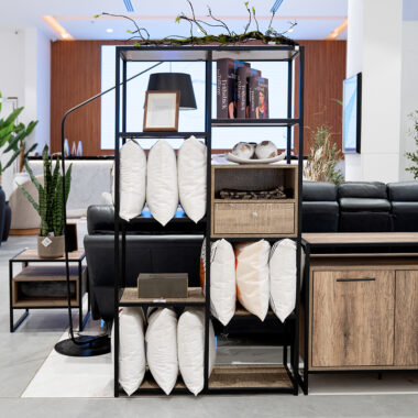 Lux Decor Stand