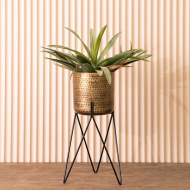 Keeth Metal planter with stand gold 20X20X52 cm