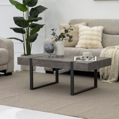 Arda Center Table