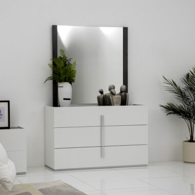 Madison Dresser With Mirror