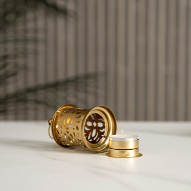 Chloe Metal cutout gold lantern 6X6X10.5CM