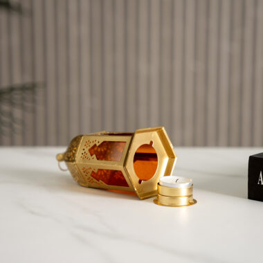 Chloe Metal cutout gold lantern 7X7X16CM