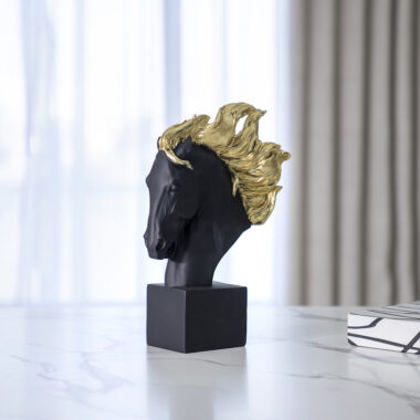 Verdant Polyresin Black And Gold Horse Head 23X9.3X33Cm