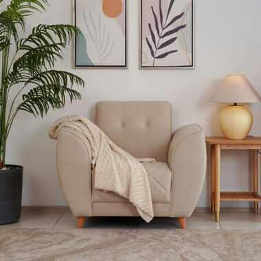 Zaina Single Seater