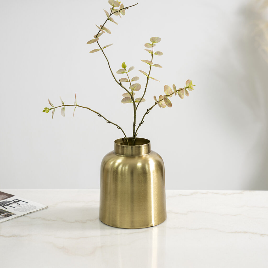 Metal Grooved Ivory Side Rings Vase main image 1
