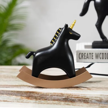 Blake Resin Unicorn Figurine 17.5×5.2×16.2cm