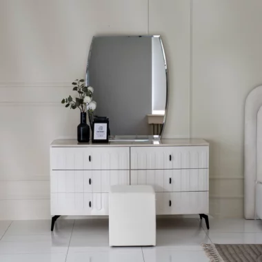 Raffles Dresser Mirror With Stool