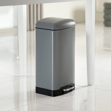 Trilo 30L Dustbin