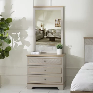 Spinnet Dresser With Mirror