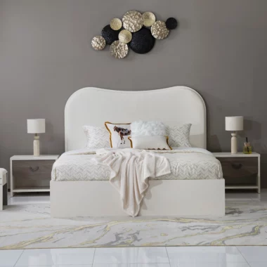 Lilian King Bedroom Set